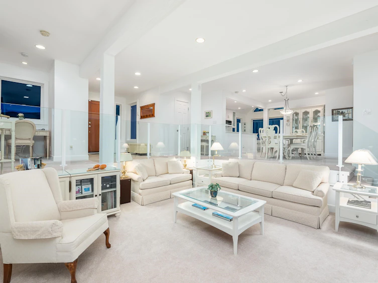 6275 Taylor Drive, West Vancouver, BC, V7W 1Y8 - 8