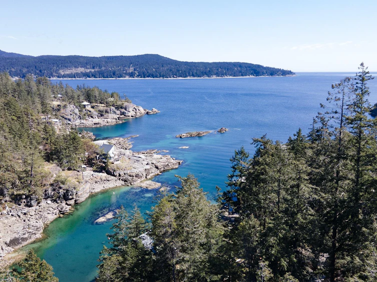 5063 Sherman Lane, Halfmoon Bay, BC, V7Z 1G6 - 4