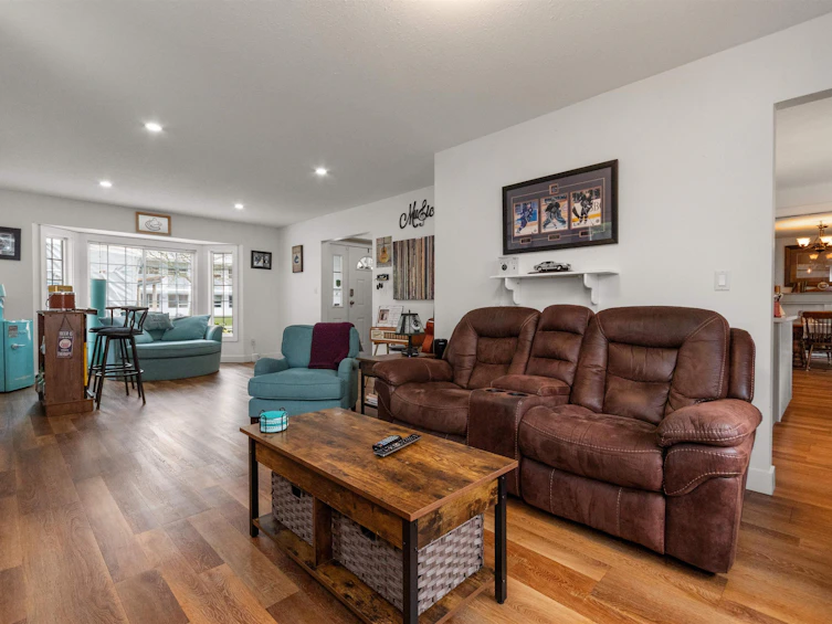 45944 Thomas Road, Chilliwack, BC, V2R 3X1 - 4