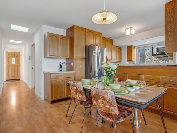 2856 W King Edward Avenue, Vancouver, BC, V6L 1T9 - 4