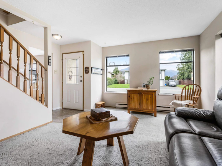 45301 Spruce Drive, Chilliwack, BC, V2R 1E9 - 8