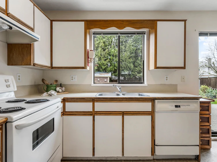 45301 Spruce Drive, Chilliwack, BC, V2R 1E9 - 13