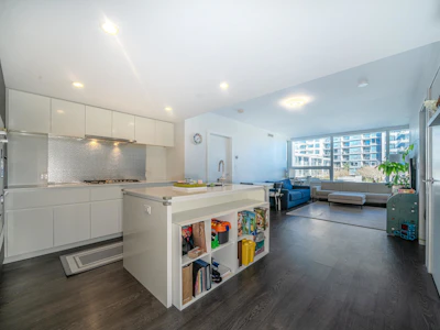 401-6900 Pearson Way - 4