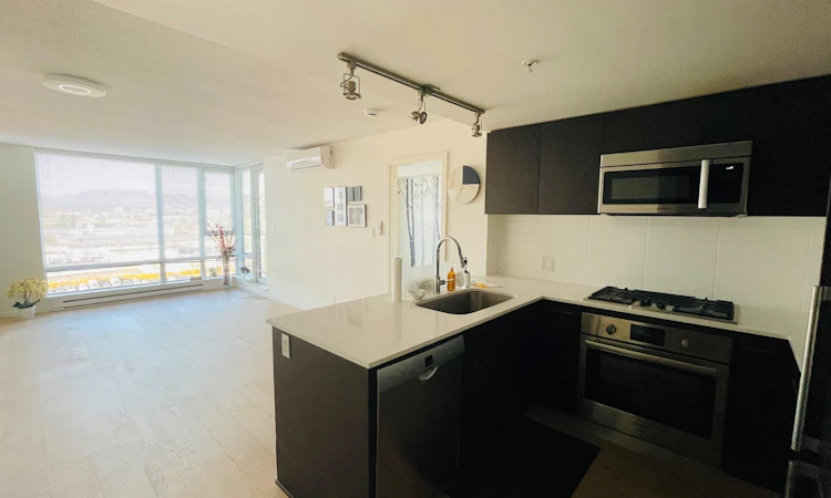 1107-7788 Ackroyd Road