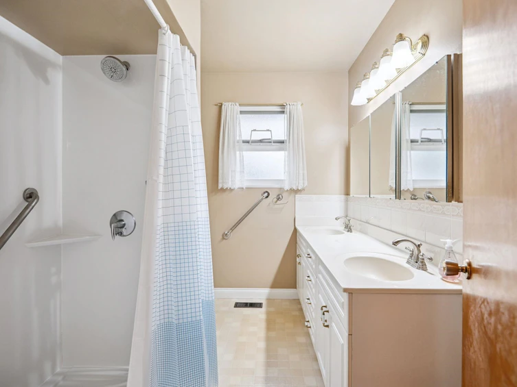 4421 Spanton Drive, Delta, BC, V4K 2W4 - 23