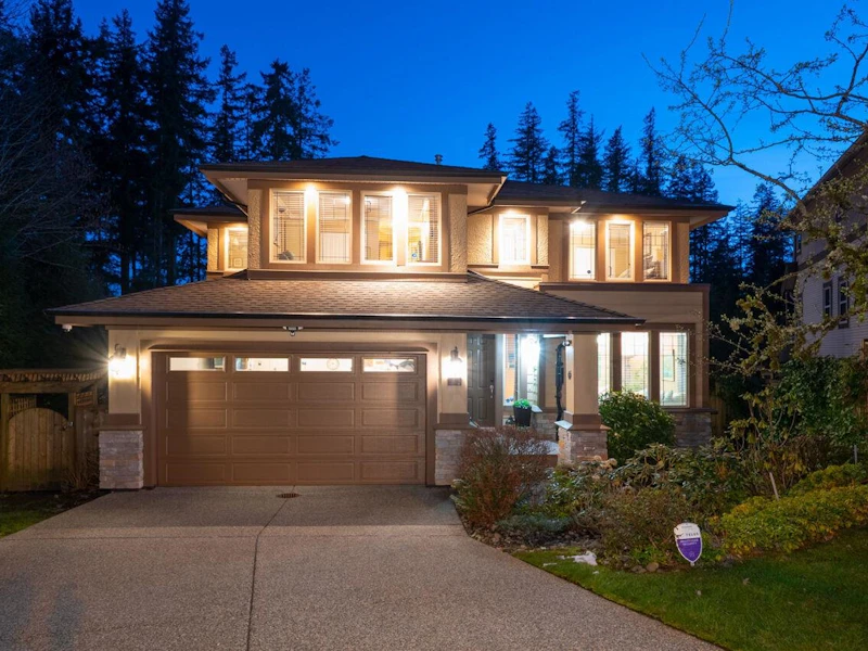 3 Maple Drive, Port Moody BC V3H 5M8