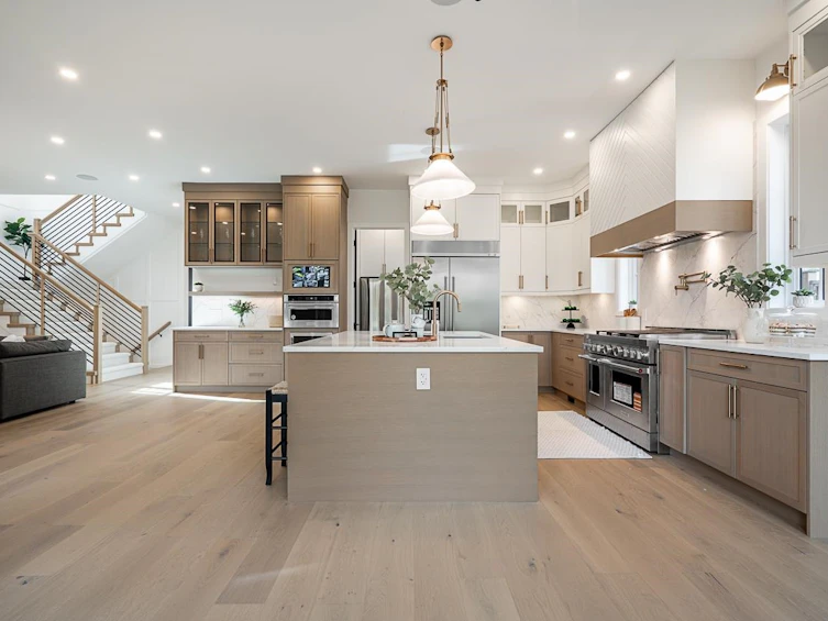 16625 Bell Road Road, Surrey, BC, V3S 1H7 - 13