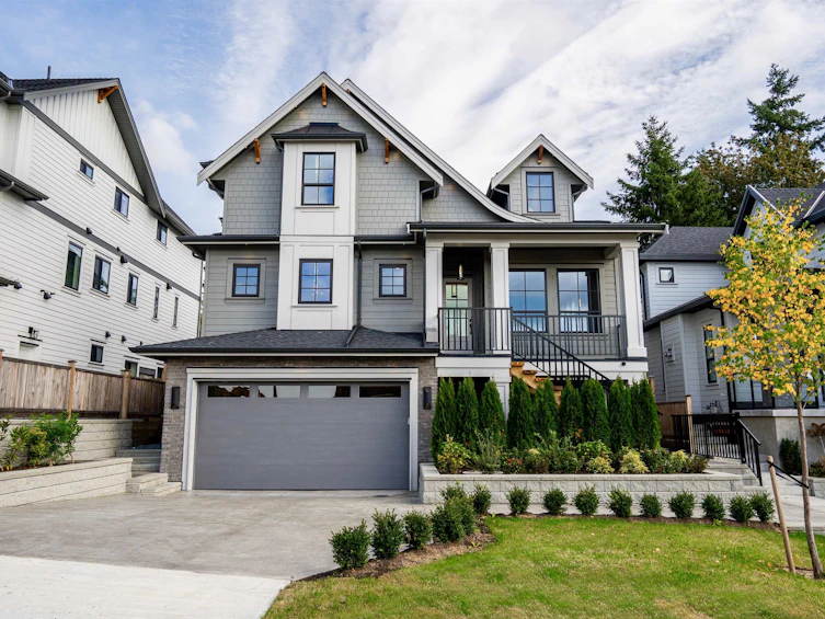 16625 Bell Road Road, Surrey, BC, V3S 1H7