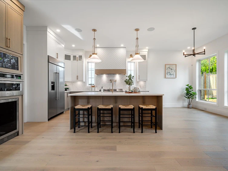 16625 Bell Road Road, Surrey, BC, V3S 1H7 - 14