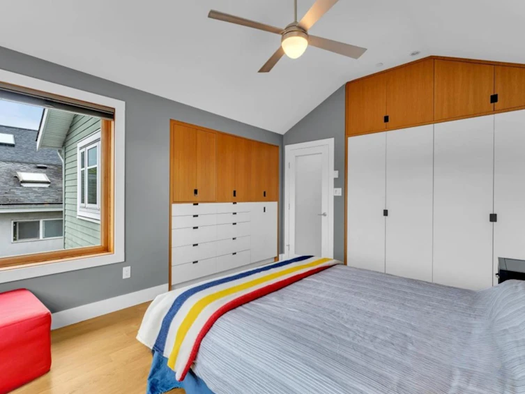 57 W 17th Avenue, Vancouver, BC, V5Y 1Z5 - 13
