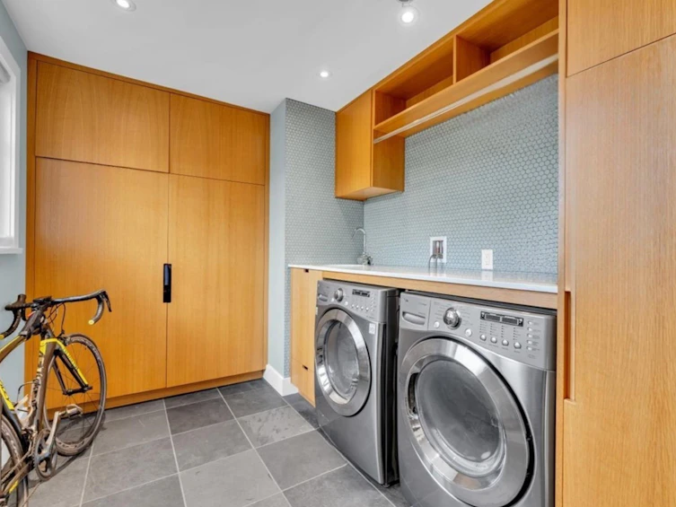 57 W 17th Avenue, Vancouver, BC, V5Y 1Z5 - 22