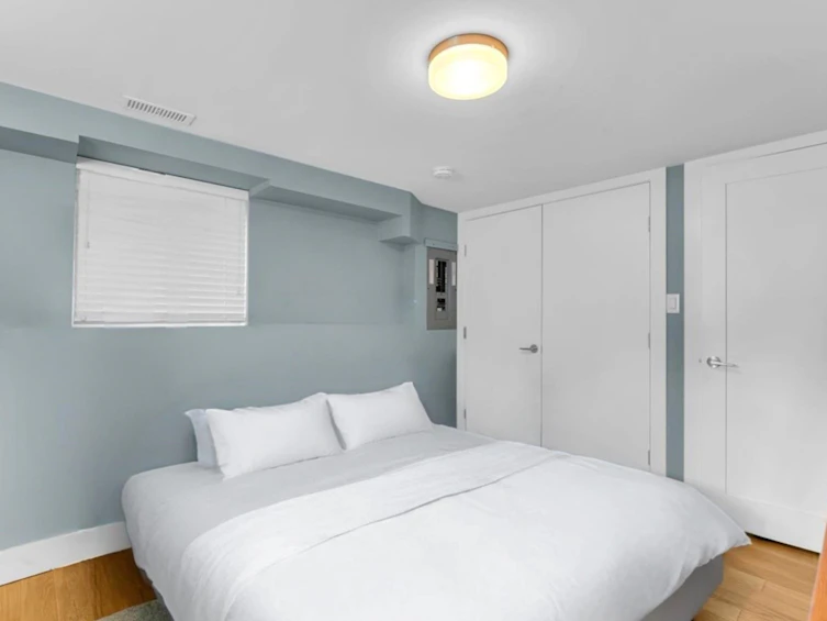 57 W 17th Avenue, Vancouver, BC, V5Y 1Z5 - 25