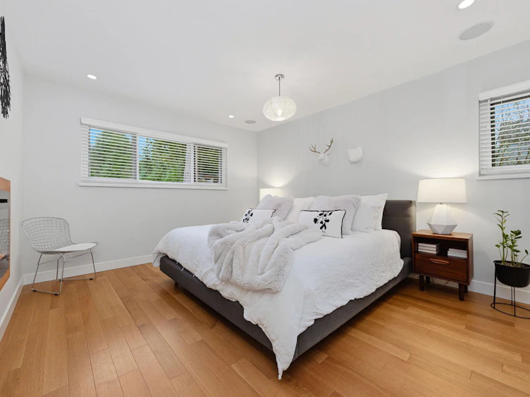 2223 Greylynn Crescent, North Vancouver, BC, V7J 2X6 - 14