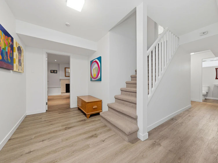 2223 Greylynn Crescent, North Vancouver, BC, V7J 2X6 - 21