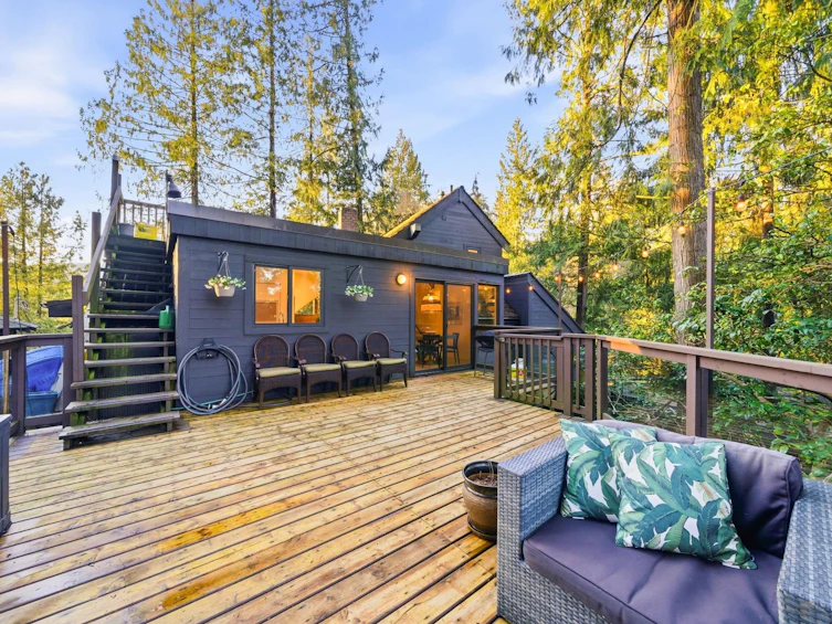 1616 Roxbury Road, North Vancouver, BC, V7G 2B2 - 22