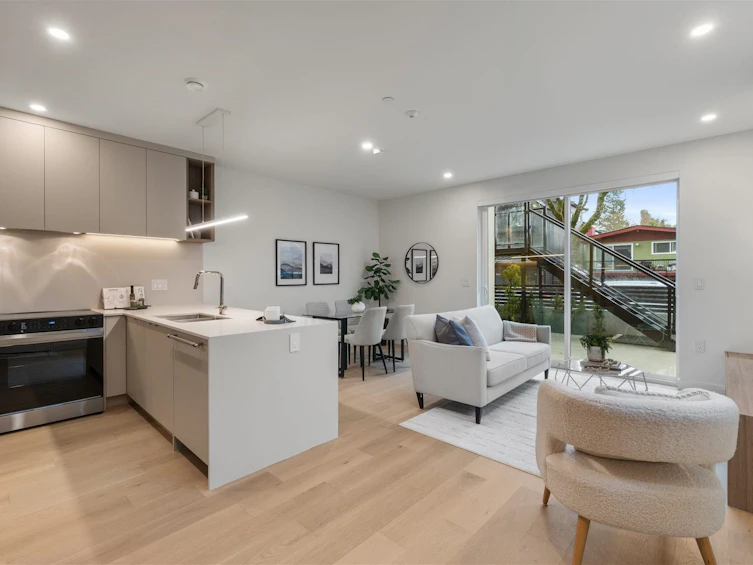 1-4963 Chester Street, Vancouver, BC, V5W 3A7 - 5