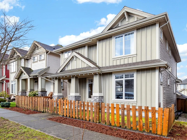 10115 240a Street, Maple Ridge, BC, V2W 0E7 - 2