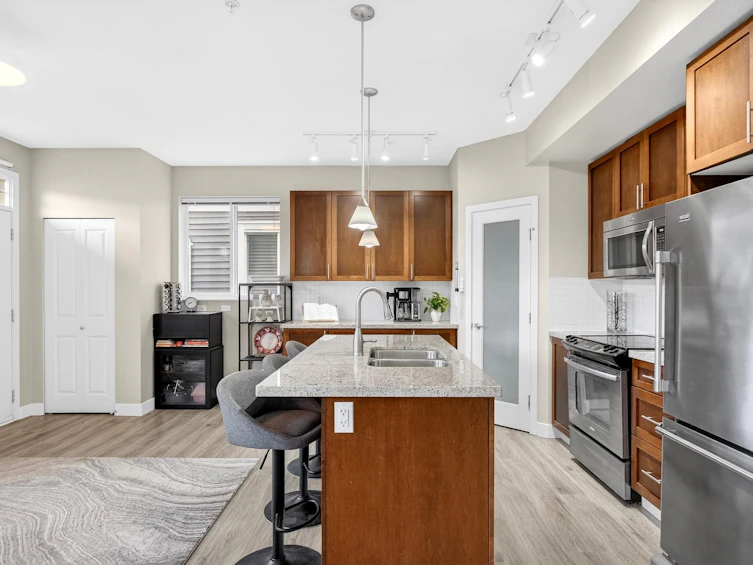 10115 240a Street, Maple Ridge, BC, V2W 0E7 - 9