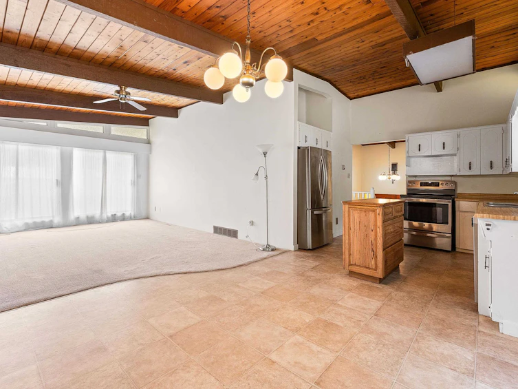 650 Mountain View Road, Cultus Lake, BC, V2R 4Z6 - 12