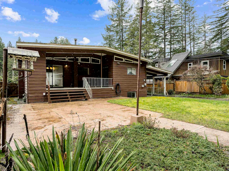 650 Mountain View Road, Cultus Lake, BC, V2R 4Z6 - 35