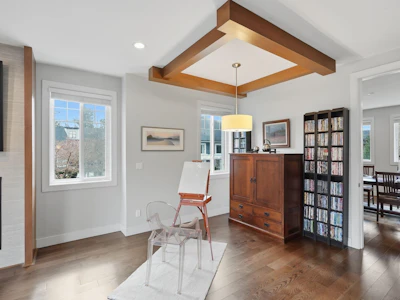 65-15988 32 Avenue - 5