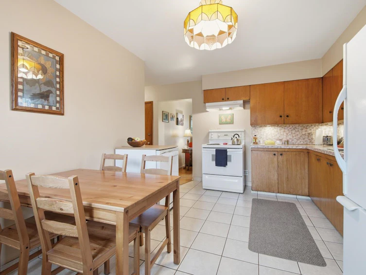 2935 Victoria Drive, Vancouver, BC, V5N 4L7 - 10