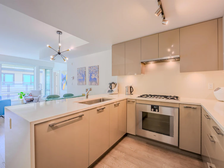 208-4408 Cambie Street, Vancouver, BC, V5Y 0M2 - 8