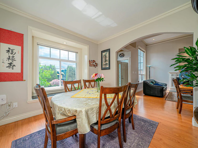 8015 11th Avenue, Burnaby, BC, V3N 2N8 - 14