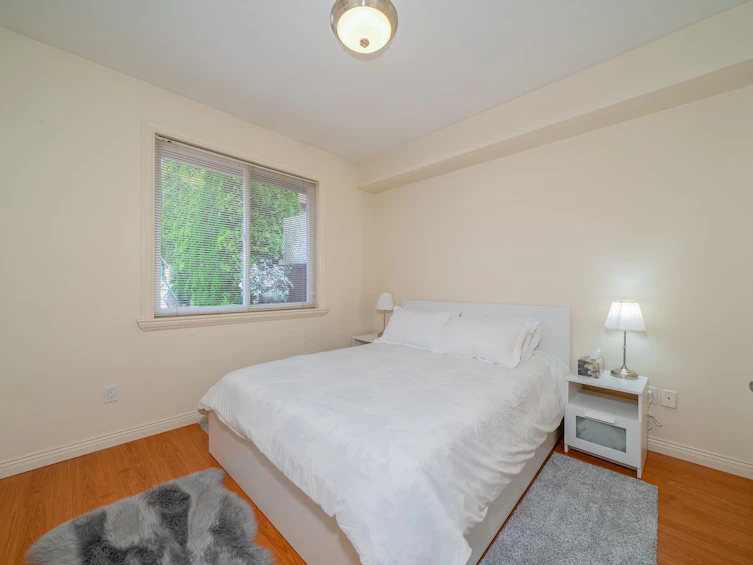 8015 11th Avenue, Burnaby, BC, V3N 2N8 - 24