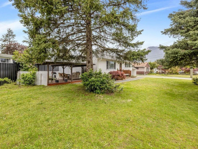 776 7th Avenue, Hope, BC, V0X 1L4 - 5
