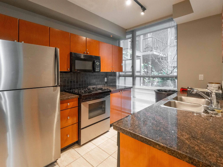 1006-928 Richards Street, Vancouver, BC, V6B 6P6 - 34