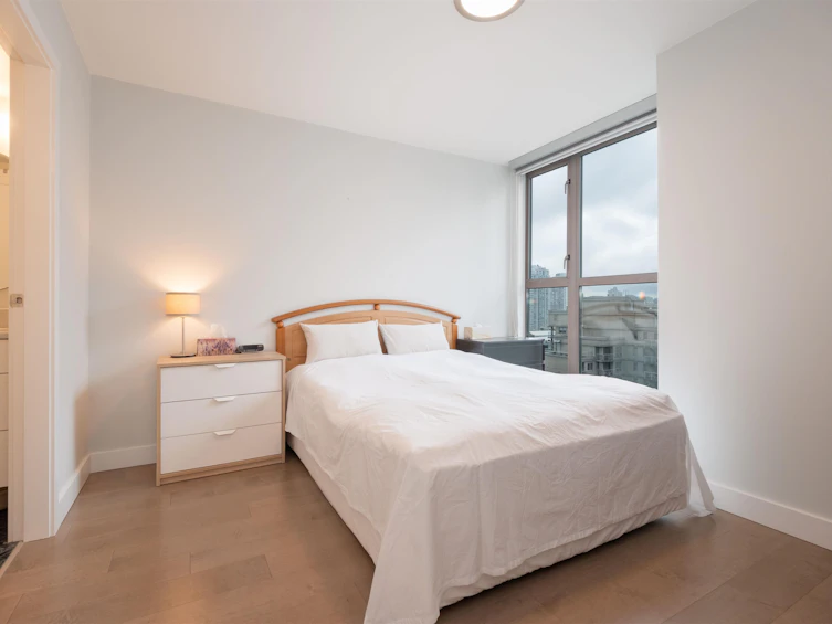 1006-928 Richards Street, Vancouver, BC, V6B 6P6 - 14