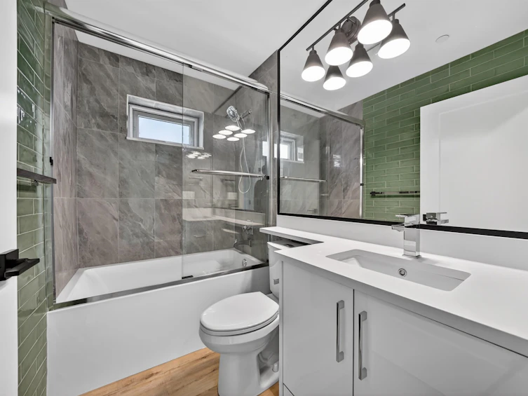 516 W 60th Avenue, Vancouver, BC, V6P 1Z7 - 17