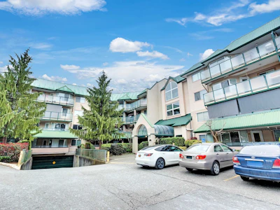 216-2962 Trethewey Street - 5