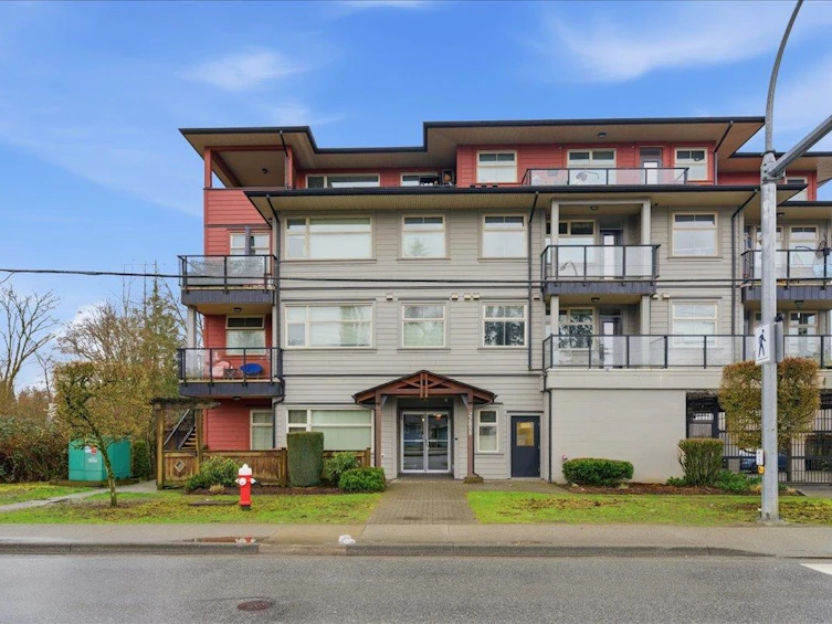 307-22858 Lougheed Highway, Maple Ridge, BC, V2X 2V6