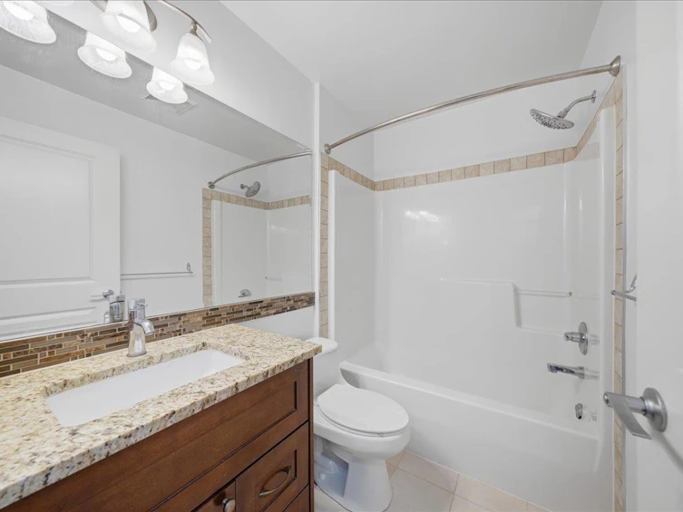 307-22858 Lougheed Highway, Maple Ridge, BC, V2X 2V6 - 16