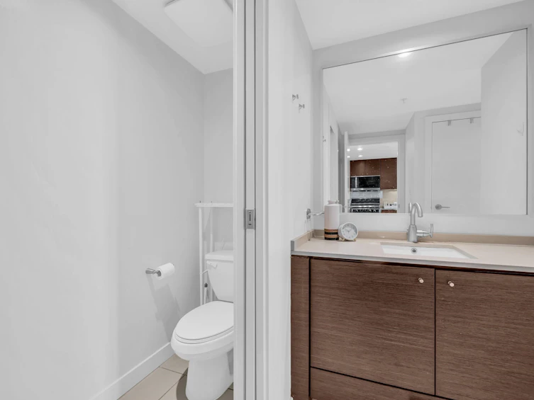 1009-7373 Westminster Highway, Richmond, BC, V6X 0B5 - 10