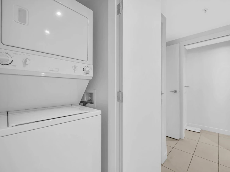 1009-7373 Westminster Highway, Richmond, BC, V6X 0B5 - 11