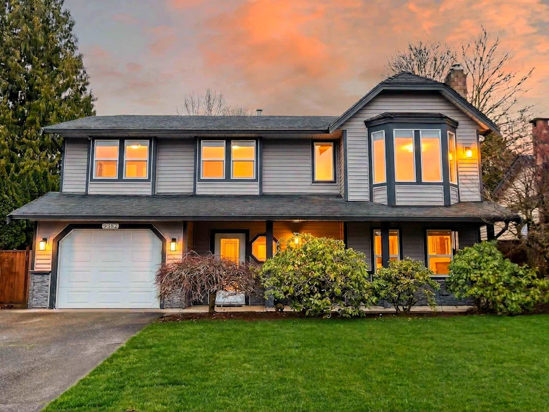 9382 209b Street, Langley BC V1M 1R8
