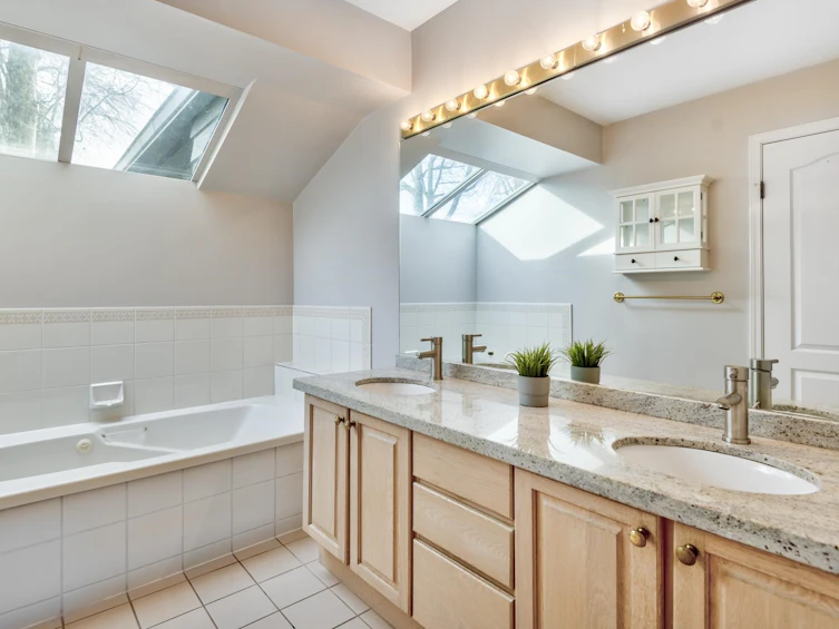 35-6100 Woodwards Road, Richmond, BC, V7E 6G9 - 26