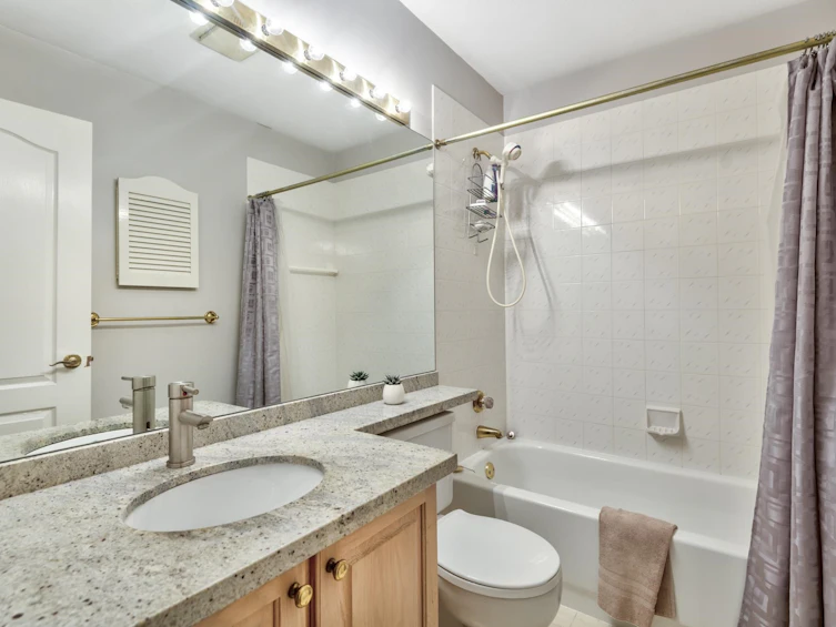 35-6100 Woodwards Road, Richmond, BC, V7E 6G9 - 32