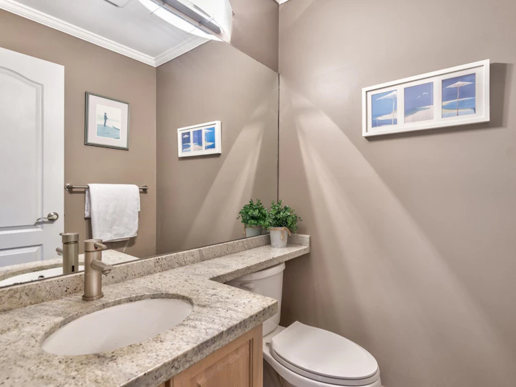 35-6100 Woodwards Road, Richmond, BC, V7E 6G9 - 35