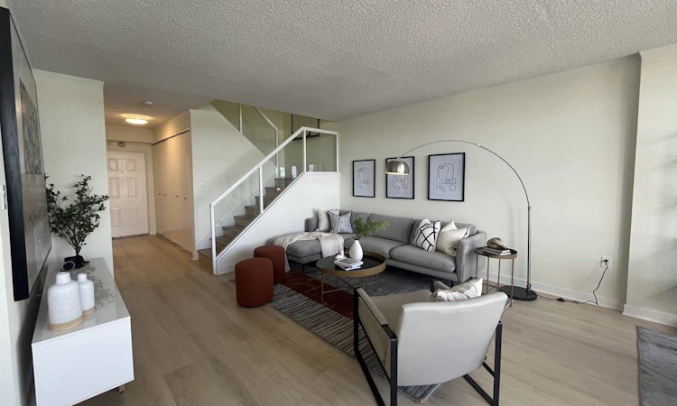 1603-6631 Minoru Boulevard