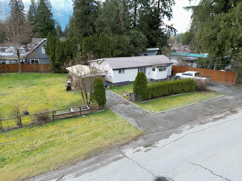 63745 Old Yale Road, Hope BC V0X 1L2