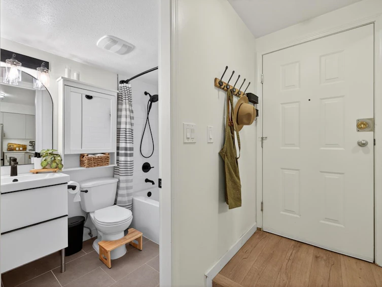 101-1689 E 4th Avenue, Vancouver, BC, V5N 1J7 - 29