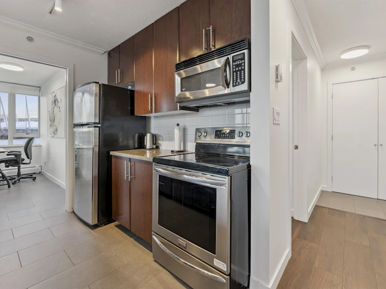1802-688 Abbott Street, Vancouver, BC, V6B 0B9 - 12
