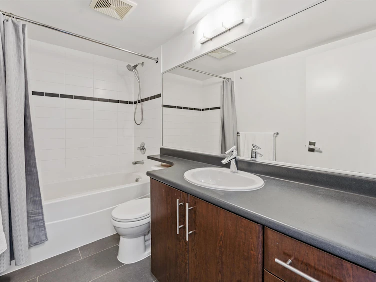 1802-688 Abbott Street, Vancouver, BC, V6B 0B9 - 18