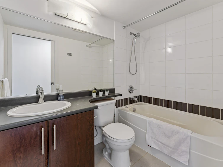 1802-688 Abbott Street, Vancouver, BC, V6B 0B9 - 17