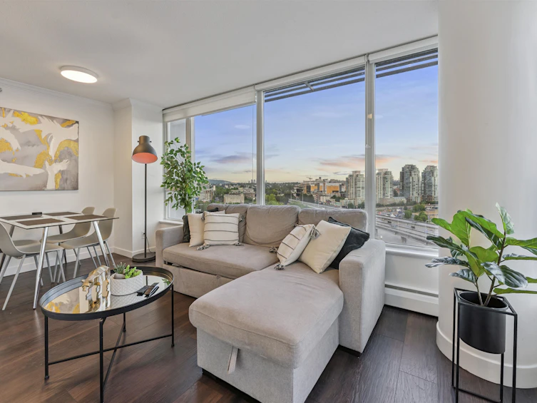 1802-688 Abbott Street, Vancouver, BC, V6B 0B9 - 4