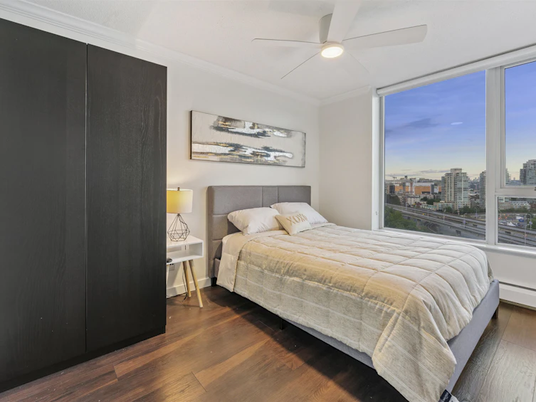 1802-688 Abbott Street, Vancouver, BC, V6B 0B9 - 14